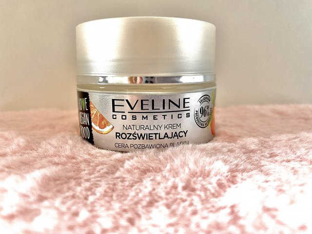 Eveline I Love Vegan Food, Krem do twarzy, Rozświetlający, Camu camu, Pomarańcza