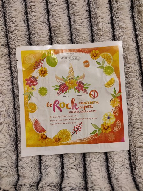 akcja denkowanie! grudzień - kosmetyki w świątecznych opakowaniach i świątecznych kolorach 🎄❄️⛄🎀🎁🎅