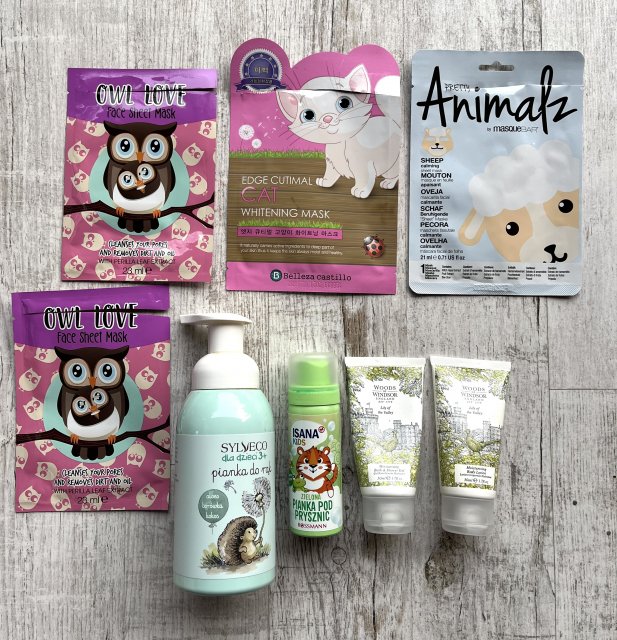 akcja denkowanie! grudzień - kosmetyki w świątecznych opakowaniach i świątecznych kolorach 🎄❄️⛄🎀🎁🎅