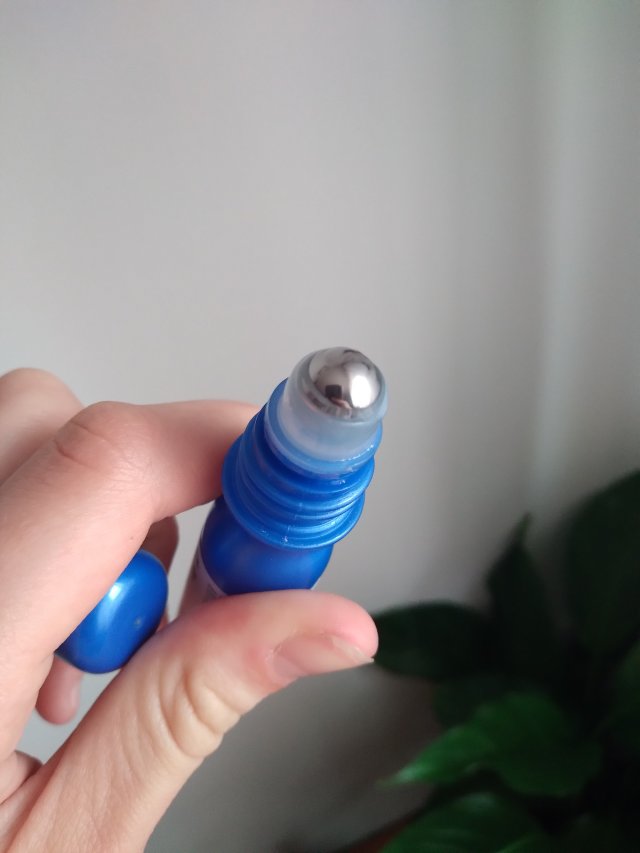 Alverde Roll-on pod oczy, Hydro