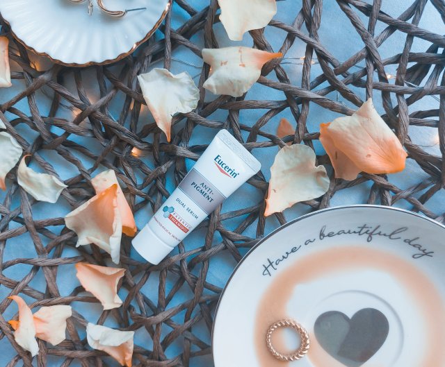 Eucerin Serum do twarzy, Anti-Pigment, O podwójnym działaniu, Redukuje plamy pigmentacyjne i zapobiega ich ponownemu pojawianiu się