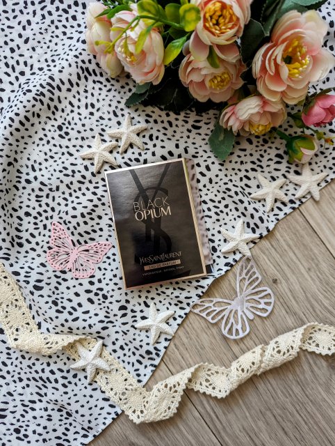 Yves Saint Laurent Black Opium 