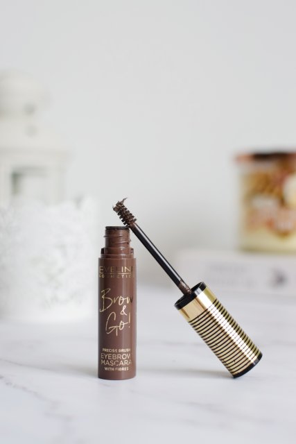 Eveline Brow&Go, Mascara do brwi z zagęszczającymi włókienkami, 01 Light