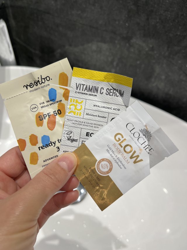 akcja denkowanie! grudzień - kosmetyki w świątecznych opakowaniach i świątecznych kolorach 🎄❄️⛄🎀🎁🎅