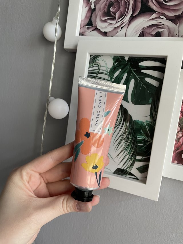 Orange Creatives Krem do rąk, Odżywczy, Z masłem shea i aloesem