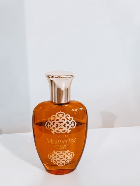 Avon Woda toaletowa, Mesmerize EDT