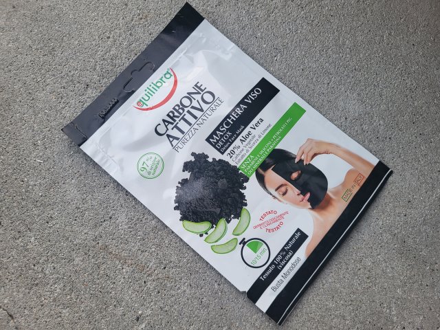 Equilibra Carbone Attivo, Maska do twarzy, Oczyszczająca,  Z aktywnym węglem