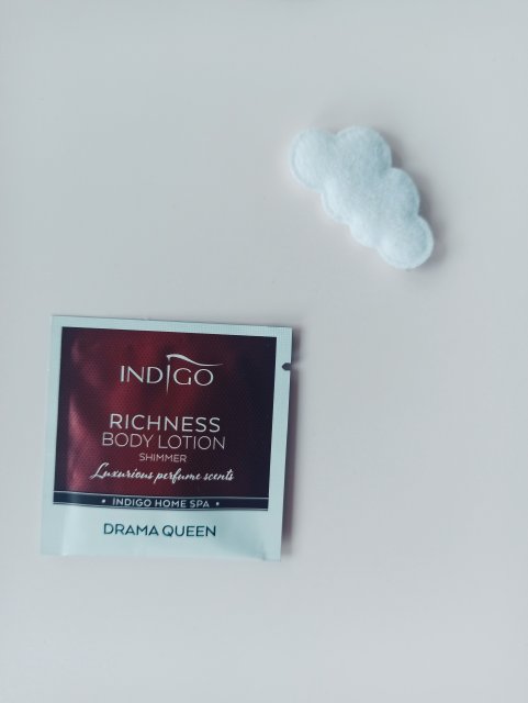 Indigo Balsam do ciała, Drama Queen Shimmer 