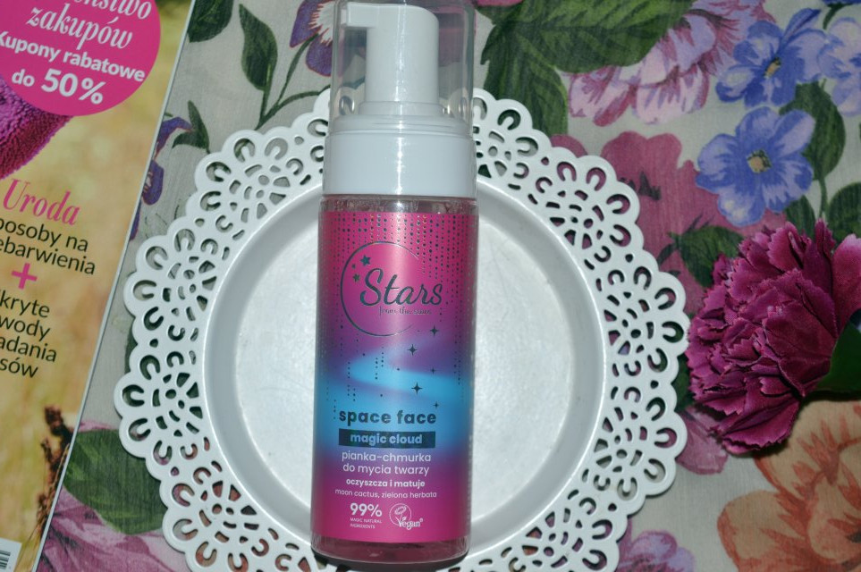 Stars from the stars Pianka-chmurka do mycia twarzy, Space Face, Magic Cloud, Moon Cactus i Zielona Herbata