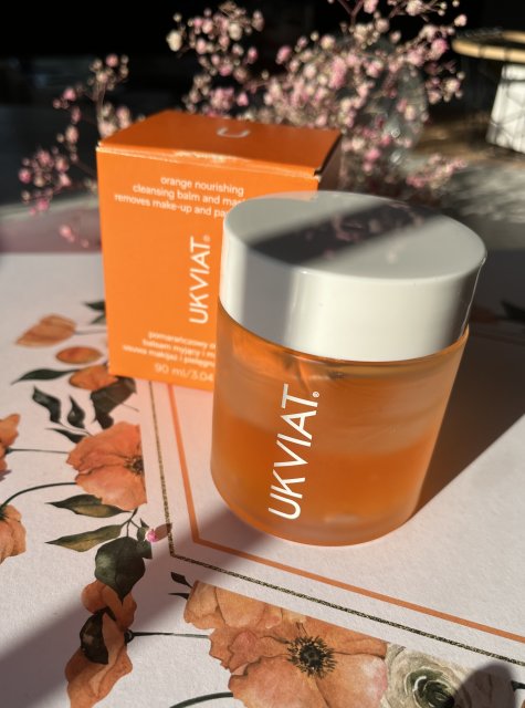 Ukviat Pomarańczowy odżywczy balsam myjący oraz maska 2w1