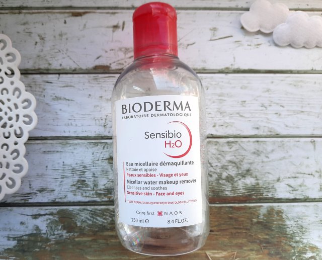 Bioderma Sensibio H2O, Woda micelarna do demakijażu twarzy, Skóra wrażliwa