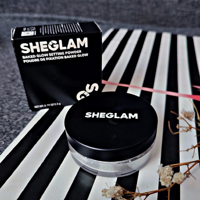 Sheglam Puder rozświetlający do twarzy Baked Glow