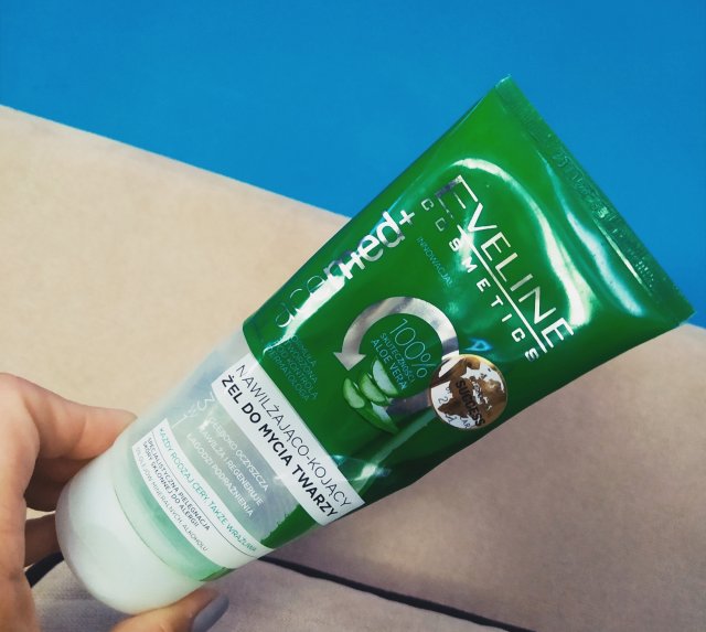 Eveline Facemed +, Żel do mycia twarzy, Nawilżająco-kojący, Aloe Vera, Każdy rodzaj cery