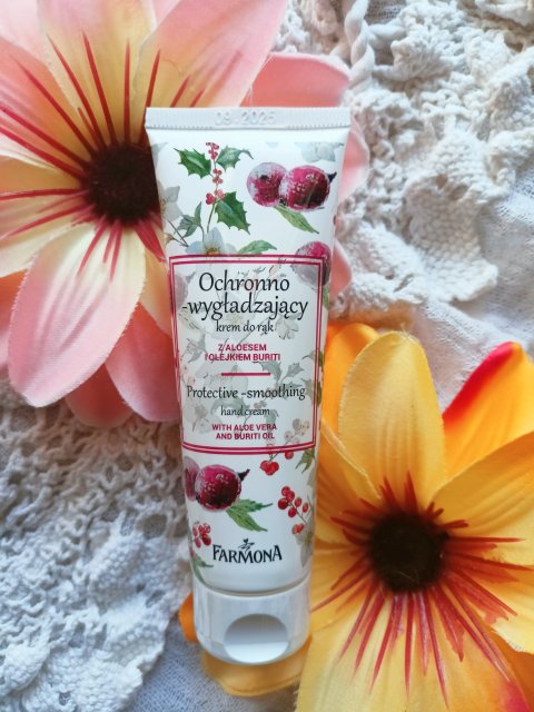 Ochronno wygładzający krem do dłoni 