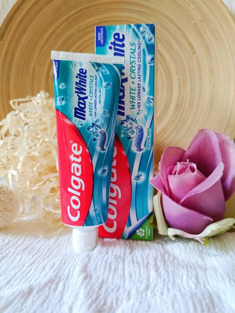 Colgate Pasta do zębów, Max White, White + Crystal, Crystal Mint 