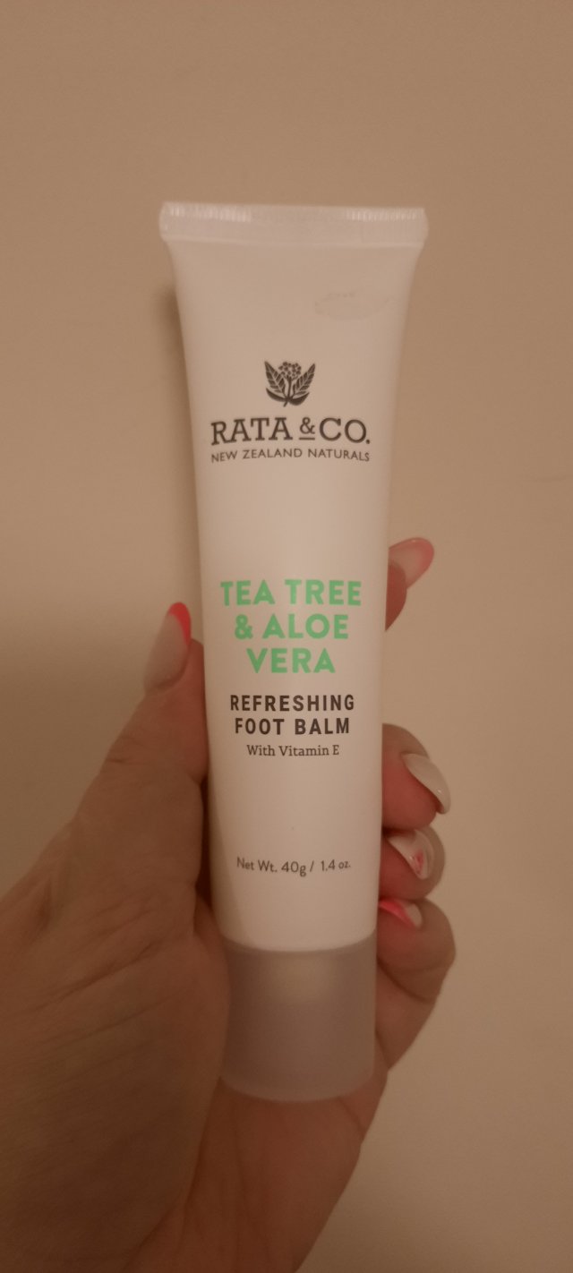 akcja denkowanie! grudzień - kosmetyki w świątecznych opakowaniach i świątecznych kolorach 🎄❄️⛄🎀🎁🎅