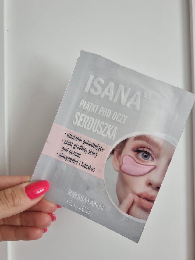 akcja denkowanie! grudzień - kosmetyki w świątecznych opakowaniach i świątecznych kolorach 🎄❄️⛄🎀🎁🎅