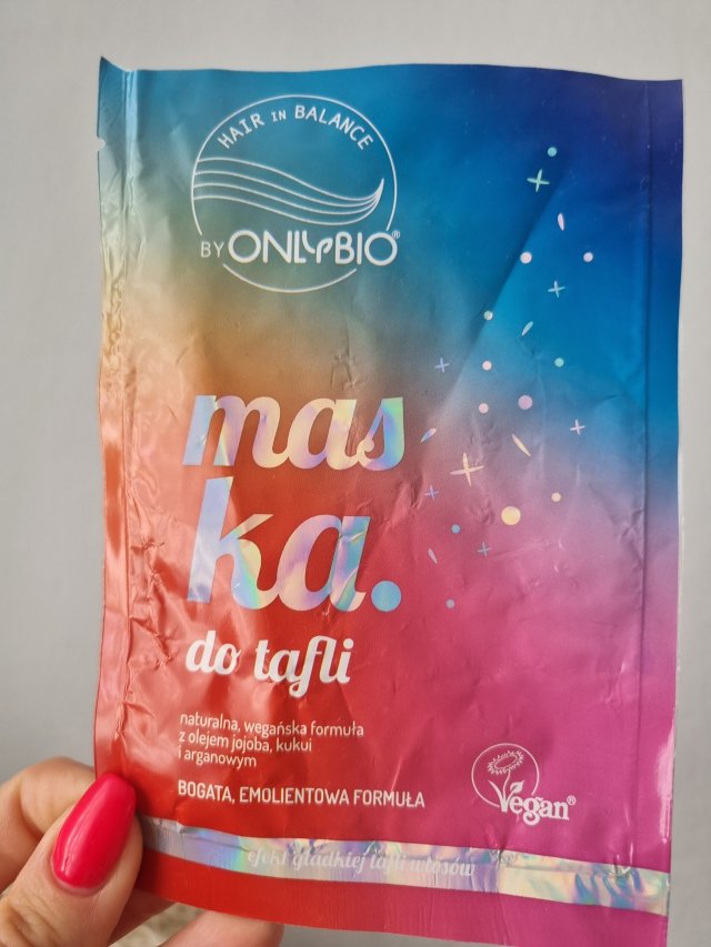 akcja denkowanie! grudzień - kosmetyki w świątecznych opakowaniach i świątecznych kolorach 🎄❄️⛄🎀🎁🎅