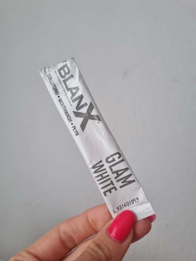 akcja denkowanie! grudzień - kosmetyki w świątecznych opakowaniach i świątecznych kolorach 🎄❄️⛄🎀🎁🎅