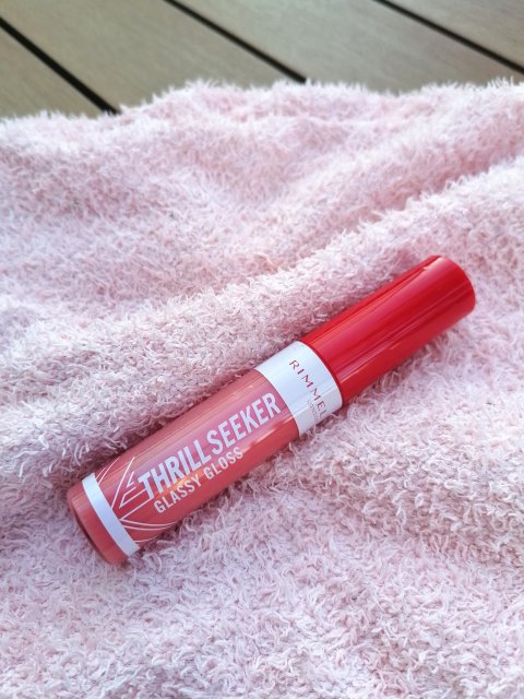 Rimmel błyszczyk nr 500 Pine to the apple