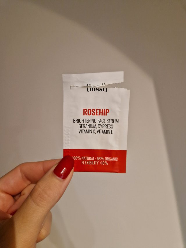 akcja denkowanie! grudzień - kosmetyki w świątecznych opakowaniach i świątecznych kolorach 🎄❄️⛄🎀🎁🎅