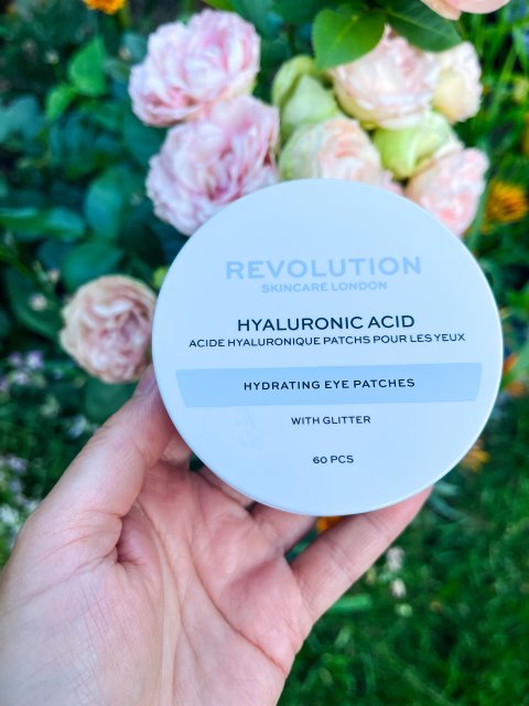 Revolution Skincare London Płatki pod oczy. Hyaluronic Acid Hydrating Undereye Patches with Glitter