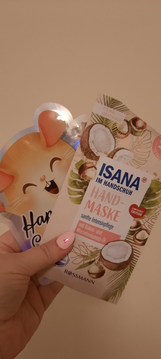 akcja denkowanie! grudzień - kosmetyki w świątecznych opakowaniach i świątecznych kolorach 🎄❄️⛄🎀🎁🎅