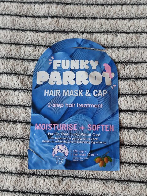 akcja denkowanie! grudzień - kosmetyki w świątecznych opakowaniach i świątecznych kolorach 🎄❄️⛄🎀🎁🎅