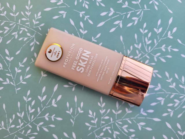 Profusion Feel Good Skin, Podkład do twarzy, Long Wear Skin Perfector, nr 01 Fair