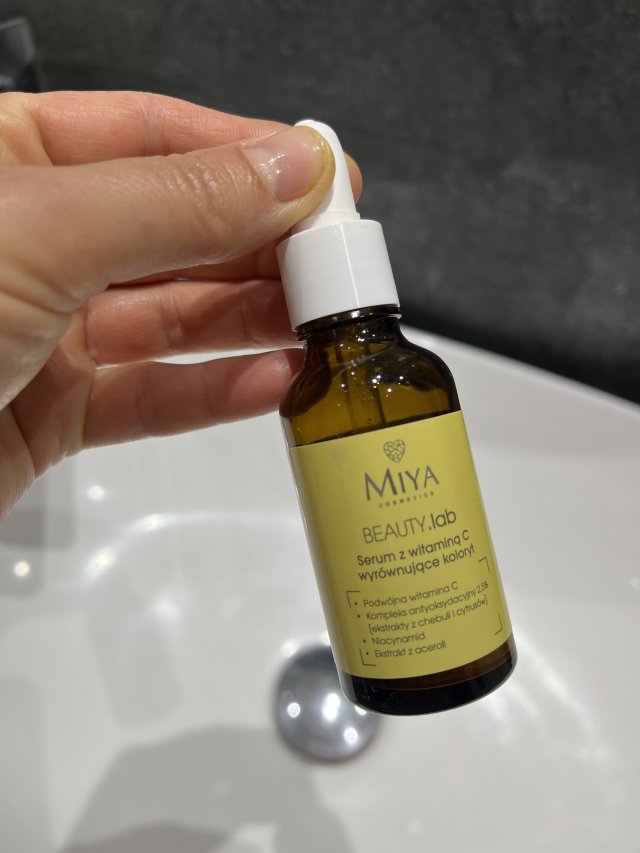 akcja denkowanie! grudzień - kosmetyki w świątecznych opakowaniach i świątecznych kolorach 🎄❄️⛄🎀🎁🎅