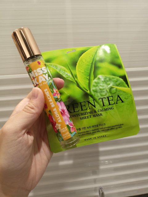 akcja denkowanie! grudzień - kosmetyki w świątecznych opakowaniach i świątecznych kolorach 🎄❄️⛄🎀🎁🎅