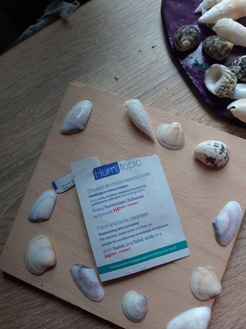 Humitopic Emulsja do mycia twarzy i ciała.