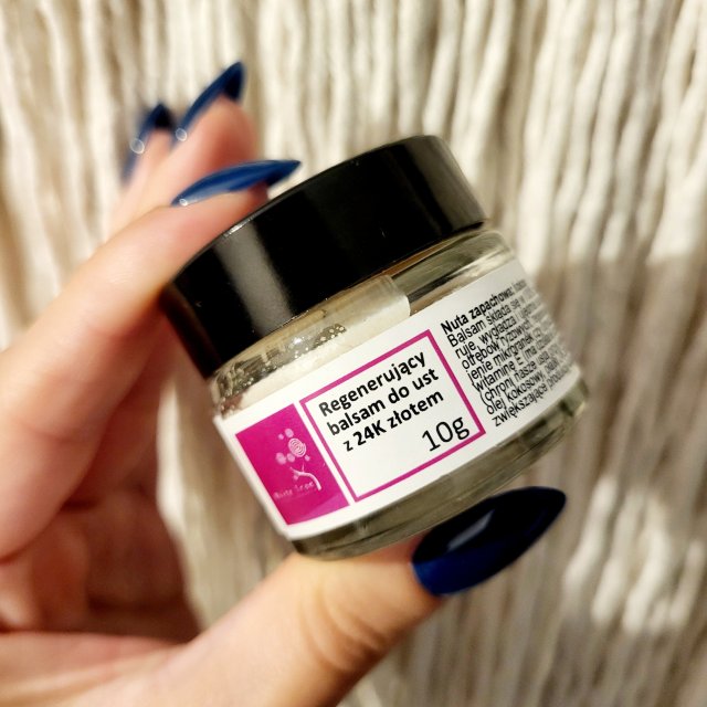 WhiteTree Natural Cosmetics Balsam do ust, Regenerujący, Z 24 k złotem