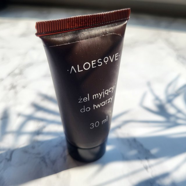 Sylveco Aloesove, Żel myjący do twarzy, Organiczny sok z aloesu