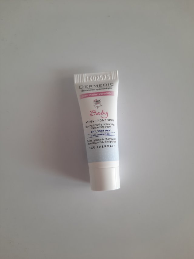 akcja denkowanie! grudzień - kosmetyki w świątecznych opakowaniach i świątecznych kolorach 🎄❄️⛄🎀🎁🎅