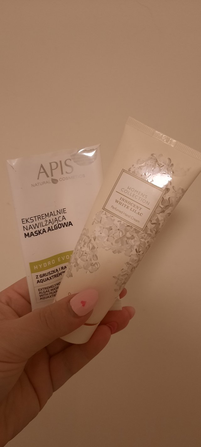 akcja denkowanie! grudzień - kosmetyki w świątecznych opakowaniach i świątecznych kolorach 🎄❄️⛄🎀🎁🎅