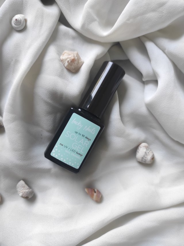 Lakier do paznokci Mint 