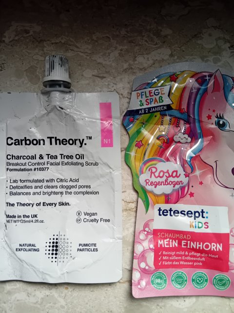 akcja denkowanie! grudzień - kosmetyki w świątecznych opakowaniach i świątecznych kolorach 🎄❄️⛄🎀🎁🎅