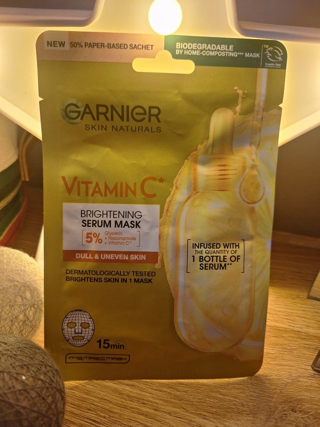 Garnier Skin Active, Maska do twarzy w płacie, Vitamin C