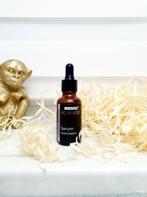 Novaclear serum złuszczające z kwasem glikolowym