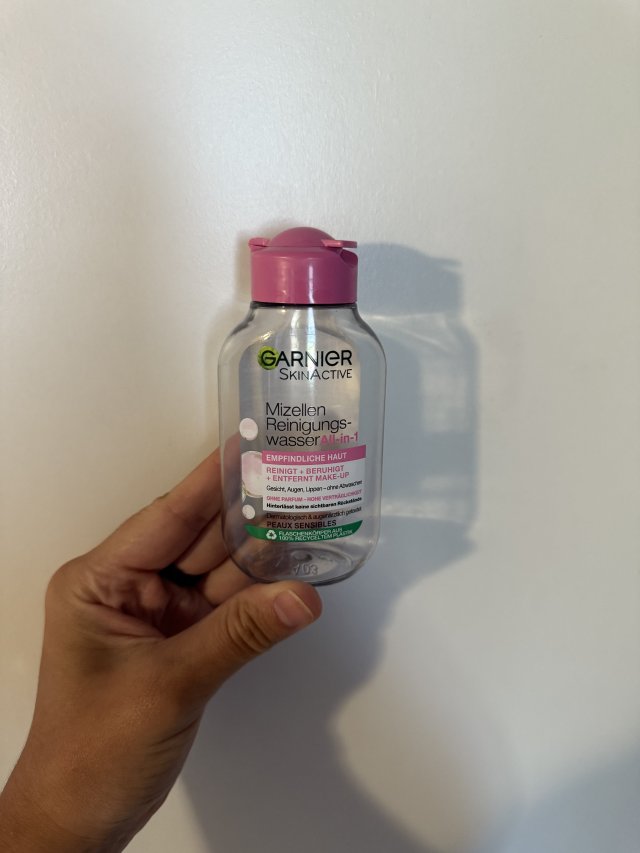 Denkowanie część druga :) Grudzień, kosmetyki w świątecznych opakowaniach lub w świątecznych kolorach: czerwonym, zielonym i złotym 