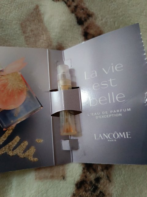 Denkowanie część druga :) Grudzień, kosmetyki w świątecznych opakowaniach lub w świątecznych kolorach: czerwonym, zielonym i złotym 