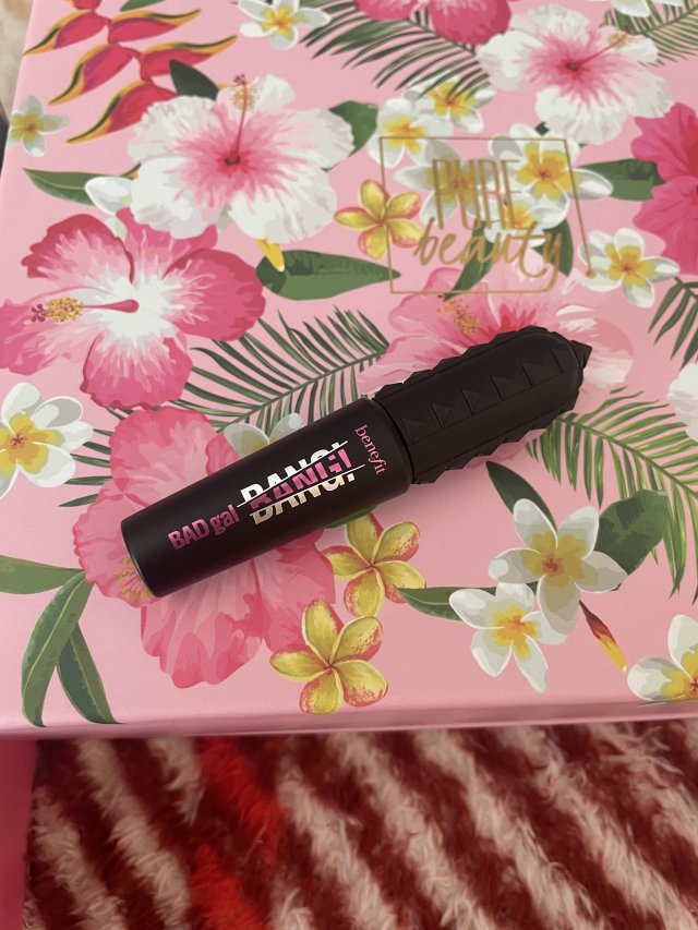 BeneFit Tusz do rzęs, Bad gal BANG!, Black