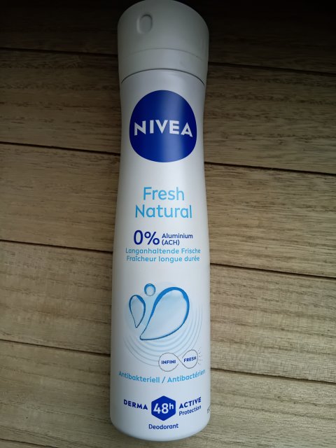 Nivea Antyperspirant w sprayu, Fresh Natural, 0% aluminium 