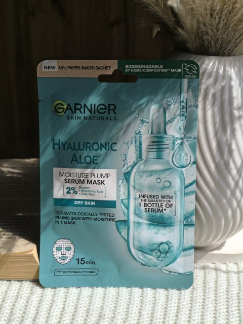 Garnier Skin Naturals, Hyaluronic Aloe, Maska do twarzy w płacie, Moisture Plump Serum Mask, 2% Glycerin + Hyaluronic Acid + Aloe Vera, Skóra sucha