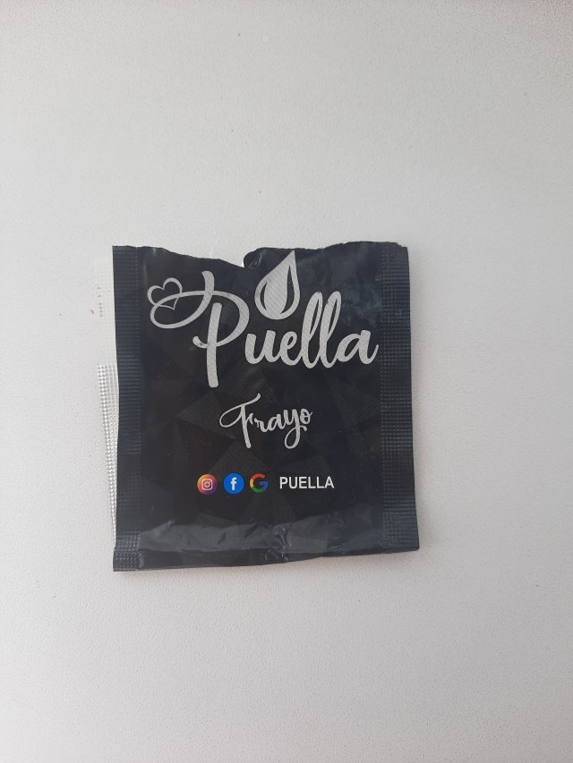 Denkowanie część druga :) Grudzień, kosmetyki w świątecznych opakowaniach lub w świątecznych kolorach: czerwonym, zielonym i złotym 