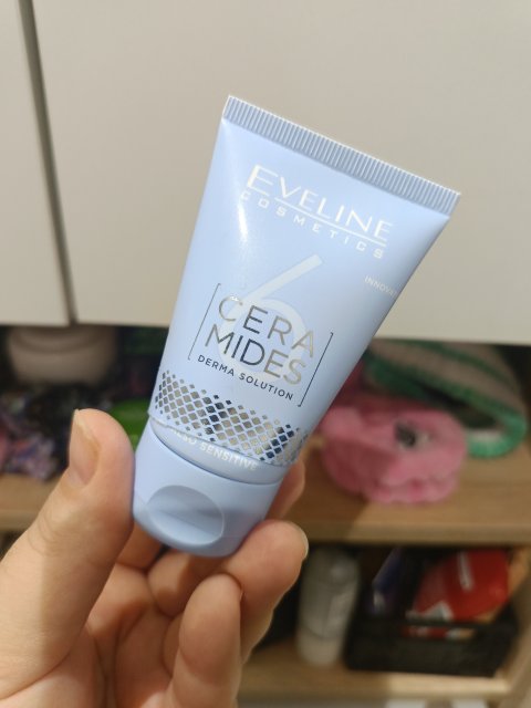 Denkowanie część druga :) Grudzień, kosmetyki w świątecznych opakowaniach lub w świątecznych kolorach: czerwonym, zielonym i złotym 