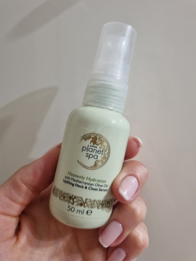 Denkowanie część druga :) Grudzień, kosmetyki w świątecznych opakowaniach lub w świątecznych kolorach: czerwonym, zielonym i złotym 