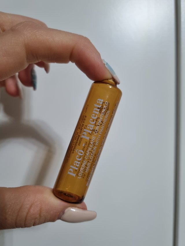 Denkowanie część druga :) Grudzień, kosmetyki w świątecznych opakowaniach lub w świątecznych kolorach: czerwonym, zielonym i złotym 