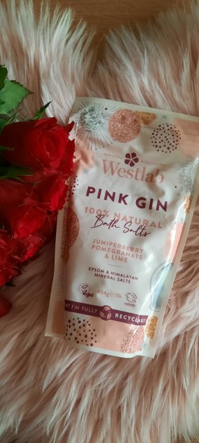 Westlab Sól do kąpieli, Pink Gin, Z owocem jałowca, granatem i limonką, Rewitalizująca